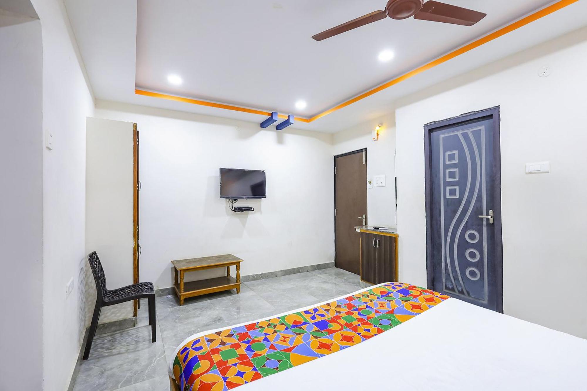 Fabexpress Sri Lakshmi Residency Hotel Tirupati Exterior photo