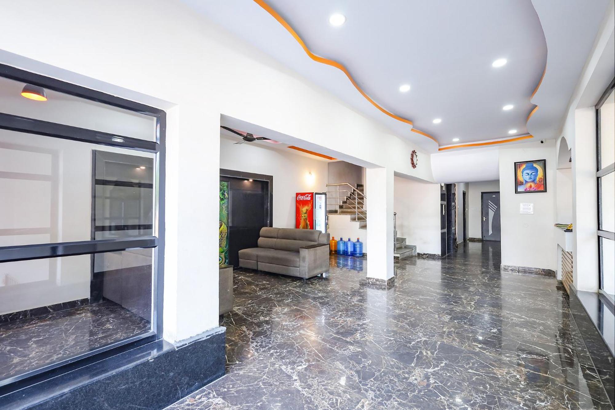 Fabexpress Sri Lakshmi Residency Hotel Tirupati Exterior photo